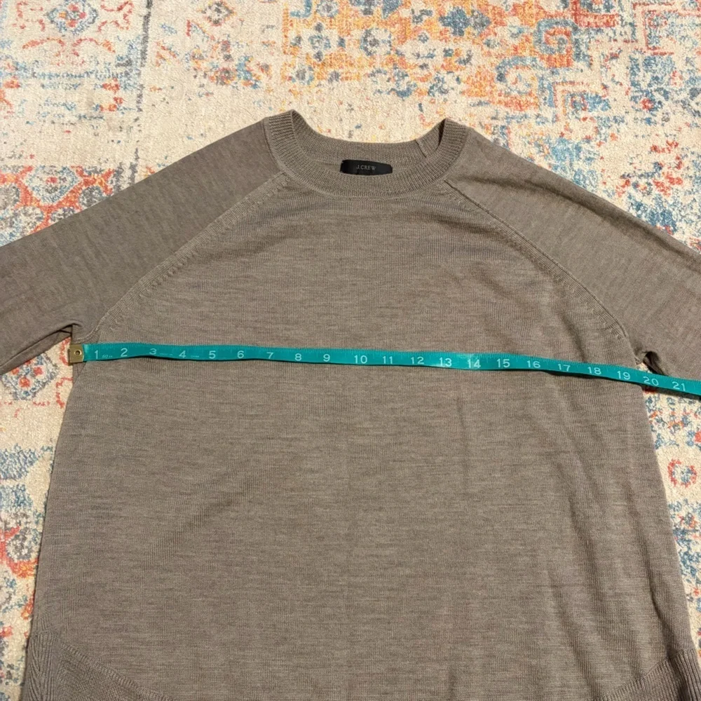 J.Crew merino wool crewneck swingy sweater